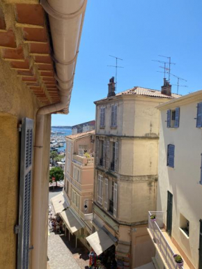 Appt Standing au Coeur du Suquet - ST ANTOINE 4